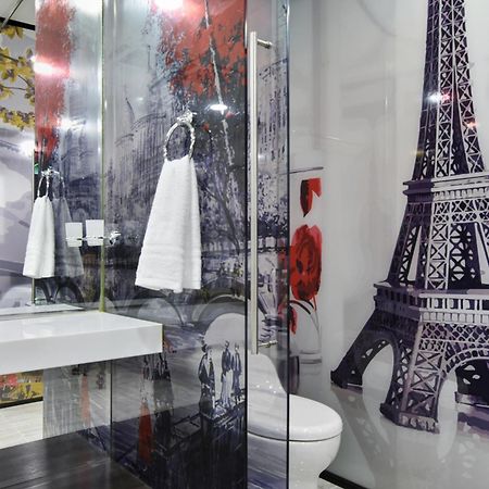 1Million Luxury Suites Меделин Екстериор снимка